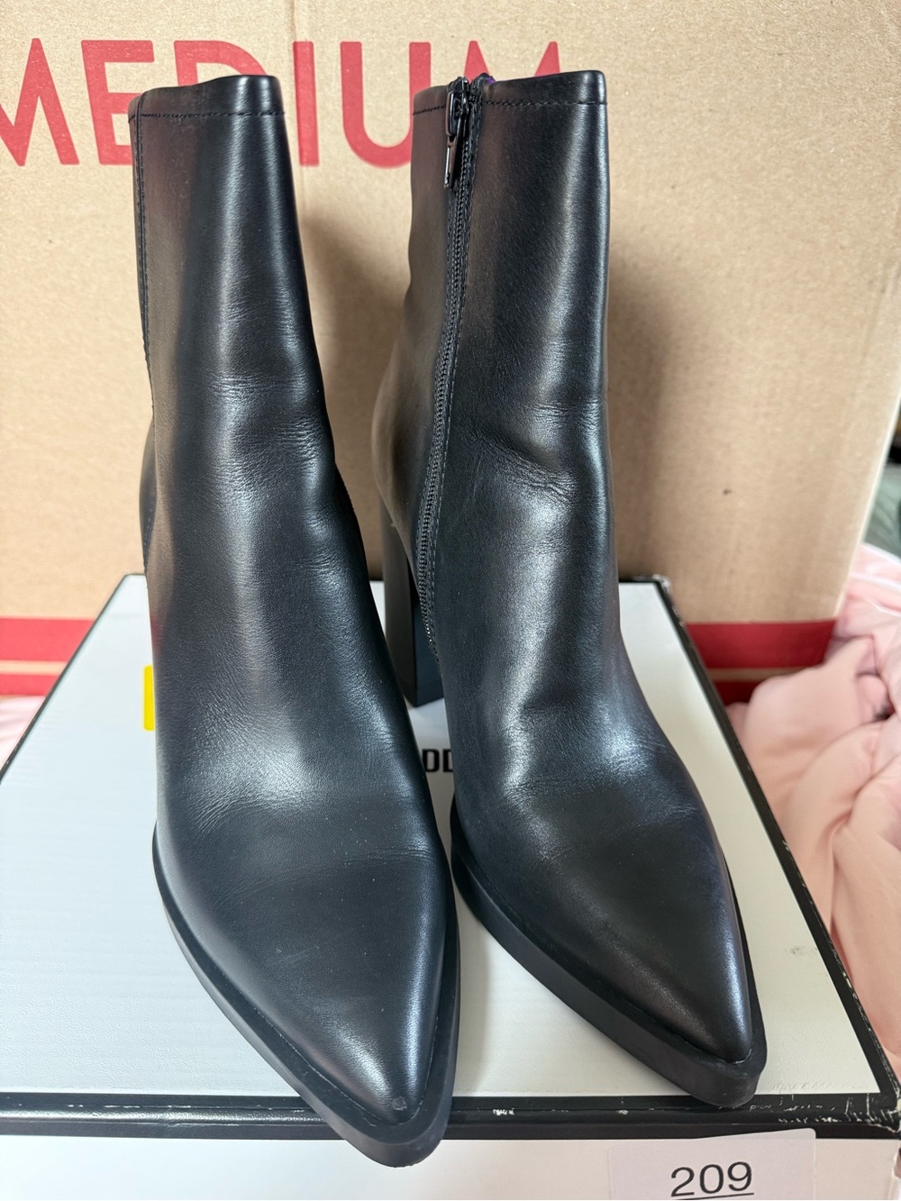 Steve Madden Black Pointed-Toe Leather Ankle Booties